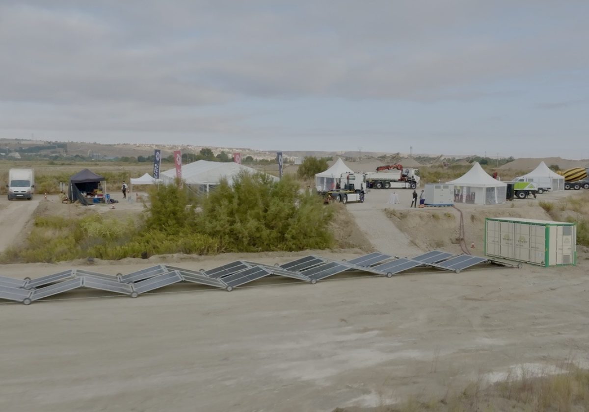 ineria nomad solar0008