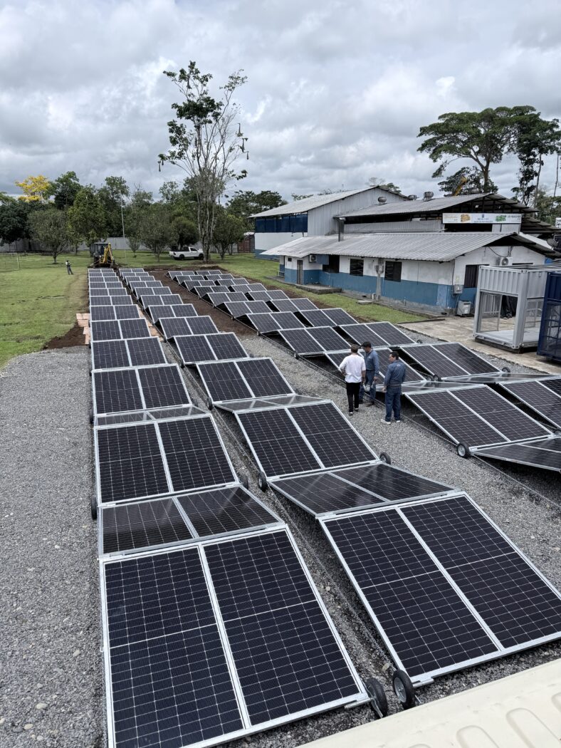 Energia solar movil en Ecuador